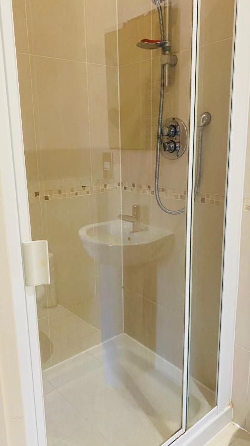 Bournemouth Double En-Suite Bagian luar foto